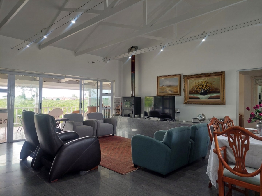 4 Bedroom Property for Sale in Stilbaai Wes Western Cape